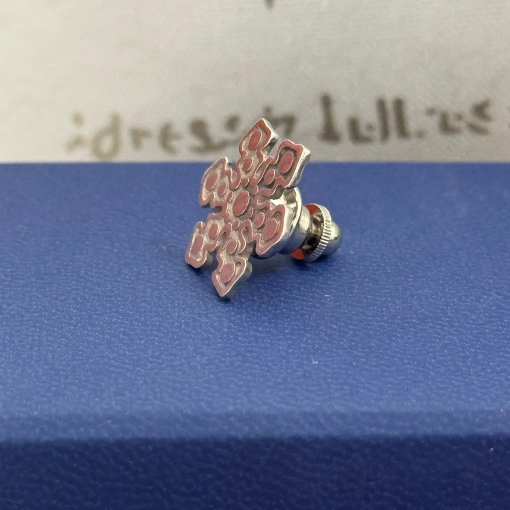 John Hardy .925 Sterling Silver 2004 Snowflake Pin / Tie Tac